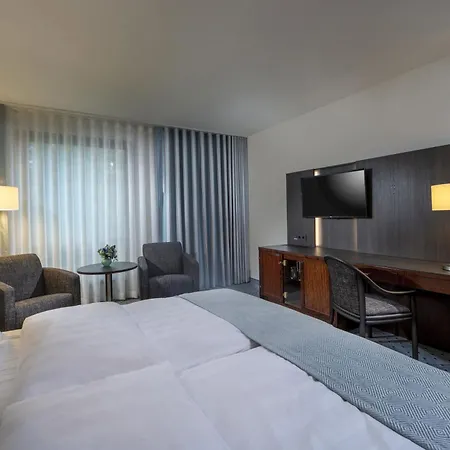 Maritim Hotel 4*
